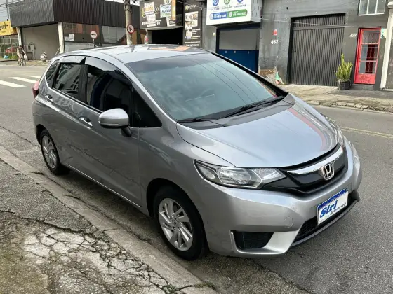 HONDA FIT 1.5 LX 16V FLEX 4P AUTOMÁTICO