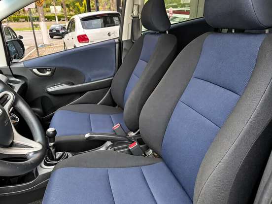 HONDA-FIT-1.4 DX 16V FLEX 4P MANUAL HONDA-FIT-2013