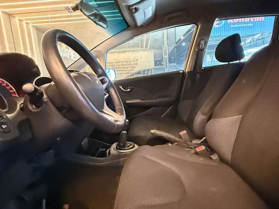 HONDA-FIT-1.4 LX 16V FLEX 4P MANUAL HONDA-FIT-2010