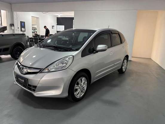 HONDA-FIT-2012