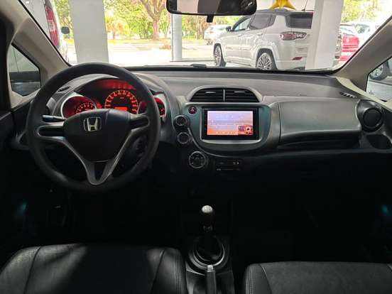 HONDA-FIT-2012
