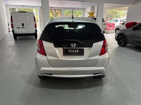 HONDA-FIT-2012