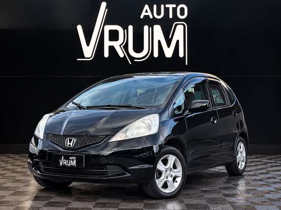 HONDA-FIT-2010
