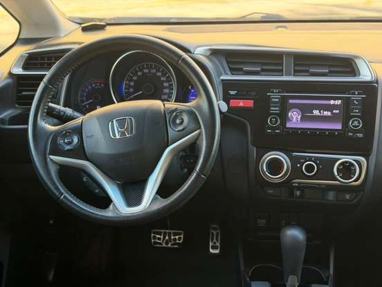 HONDA-FIT-2017