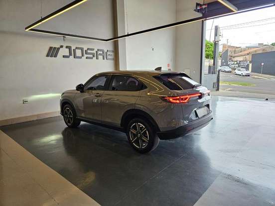 HONDA-HR-V-2023