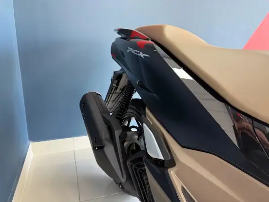 HONDA-PCX 160 DLX-2026