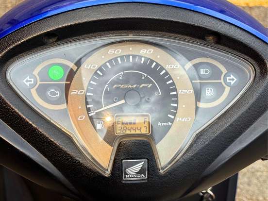 HONDA-BIZ 125i-2017