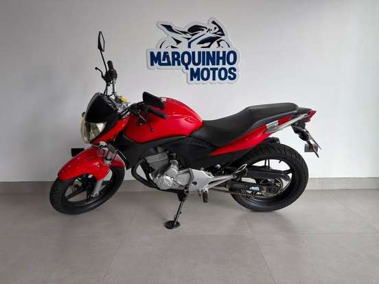 HONDA-CB 300R-2011