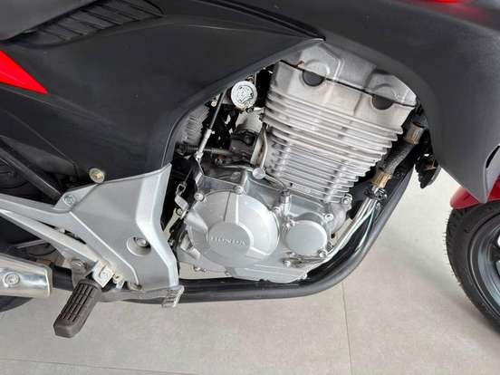 HONDA-CB 300R-2011