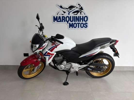 HONDA-CB 300R-2015