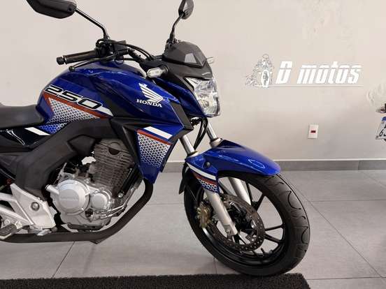 HONDA-CB TWISTER-2022