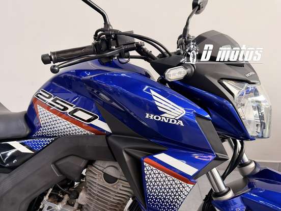 HONDA-CB TWISTER-2022