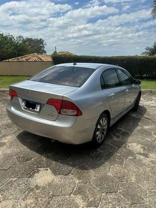 HONDA-CIVIC-2010