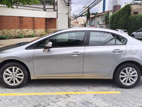 HONDA-CIVIC-1.8 LXL 16V FLEX 4P AUTOMÁTICO HONDA-CIVIC-2012