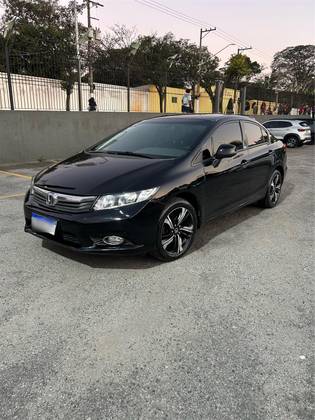 HONDA CIVIC 1.8 LXS 16V FLEX 4P AUTOMÁTICO