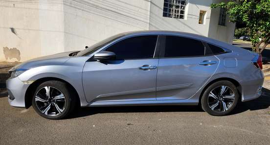 HONDA-CIVIC-2018