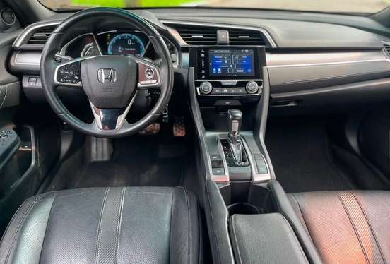 HONDA-CIVIC-2018
