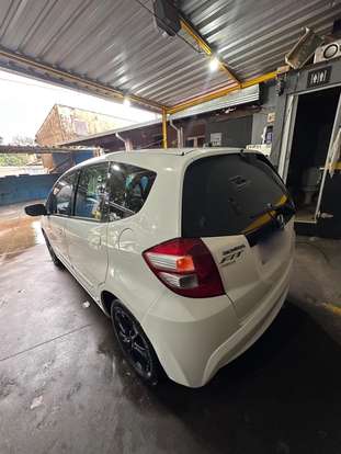 HONDA-FIT-2014