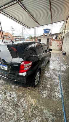 HONDA-FIT-2009
