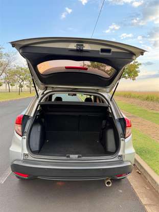 HONDA-HR-V-2015
