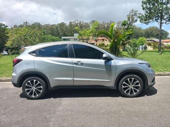HONDA-HR-V-2021