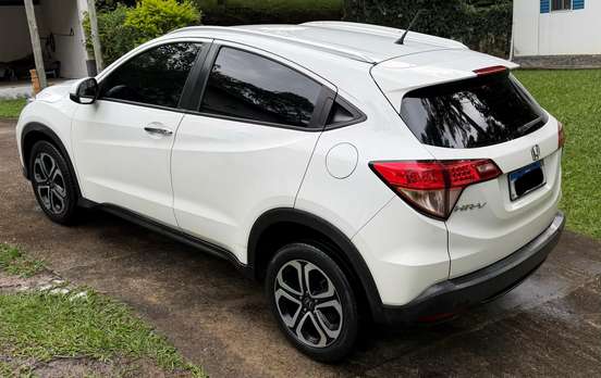 HONDA-HR-V-2016