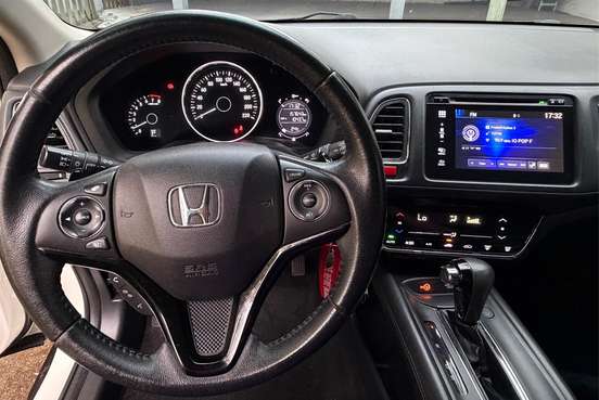 HONDA-HR-V-2016