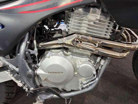 HONDA-NX4 FALCON-2003