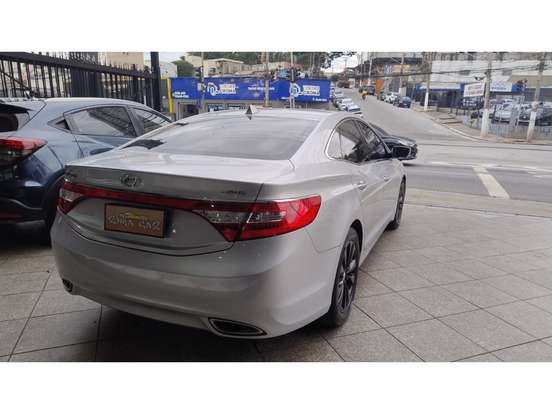 HYUNDAI-AZERA-2012