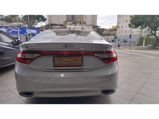 HYUNDAI-AZERA-2012