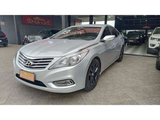 HYUNDAI-AZERA-3.0 MPFI GLS V6 24V GASOLINA 4P AUTOMÁTICO HYUNDAI-AZERA-2012