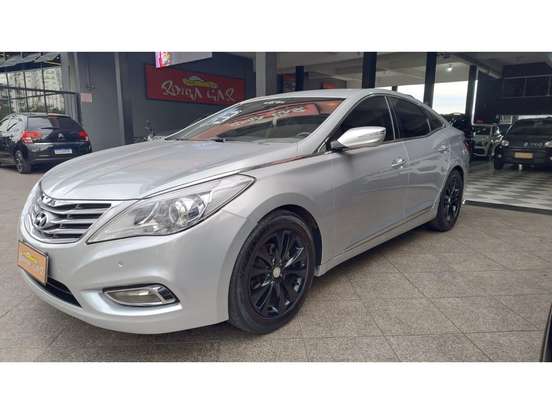 HYUNDAI-AZERA-2012