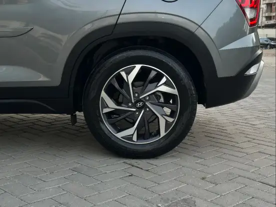 HYUNDAI-CRETA-2023