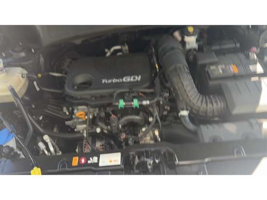 HYUNDAI-CRETA-2023