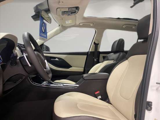 HYUNDAI-CRETA-2023