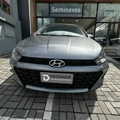 HYUNDAI-HB20-2023
