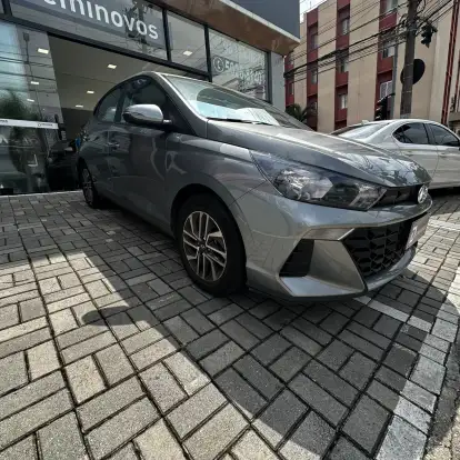 HYUNDAI-HB20-2023
