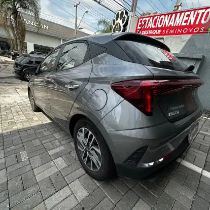 HYUNDAI-HB20-2023