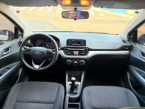 HYUNDAI-HB20-2021