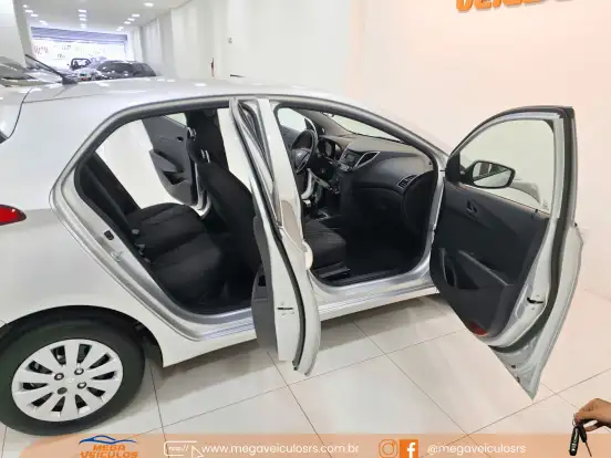 HYUNDAI-HB20-1.0 COMFORT 12V FLEX 4P MANUAL HYUNDAI-HB20-2012