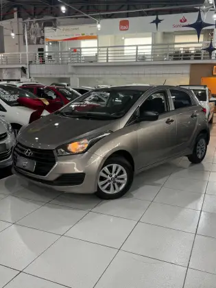 HYUNDAI HB20 1.0 COMFORT 12V FLEX 4P MANUAL