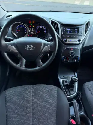 HYUNDAI-HB20-2016