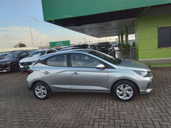 HYUNDAI-HB20-2025