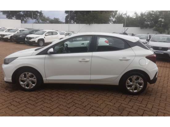 HYUNDAI-HB20-1.0 12V FLEX COMFORT PLUS MANUAL HYUNDAI-HB20-2024