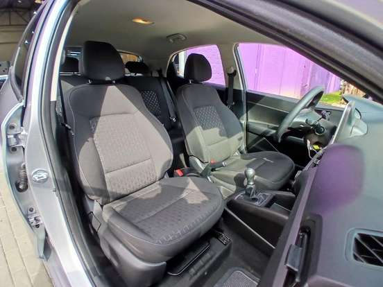 HYUNDAI-HB20-1.0 12V FLEX COMFORT PLUS MANUAL HYUNDAI-HB20-2024