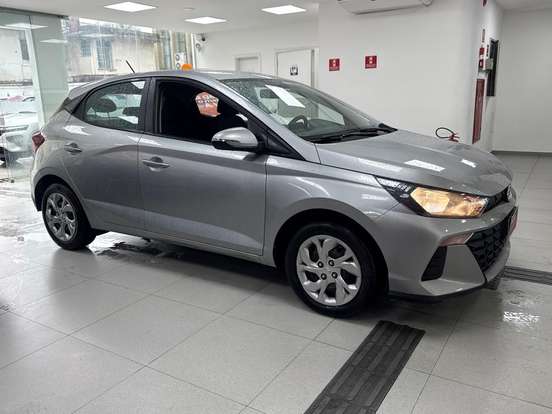 HYUNDAI-HB20-2024
