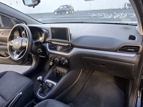 HYUNDAI-HB20-2022