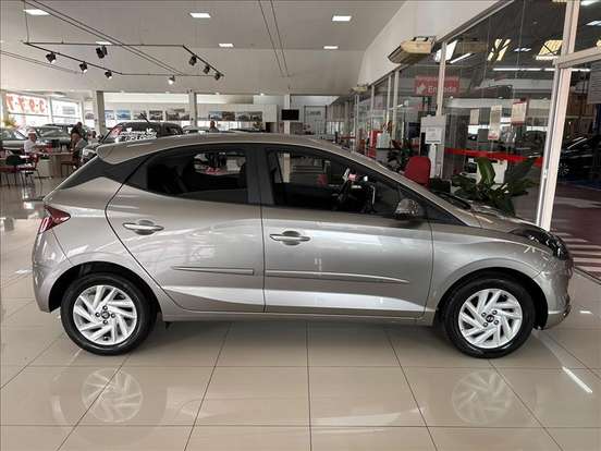 HYUNDAI-HB20-2021