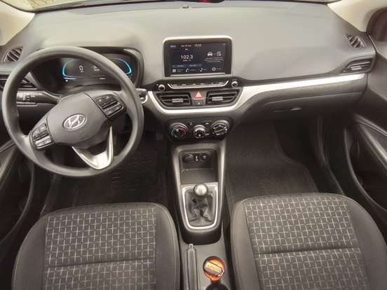 HYUNDAI-HB20-2025