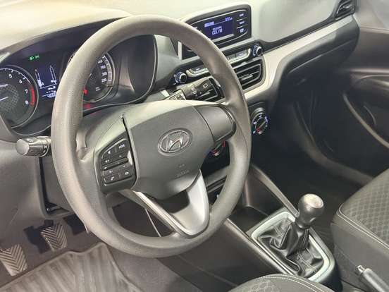 HYUNDAI-HB20-2020
